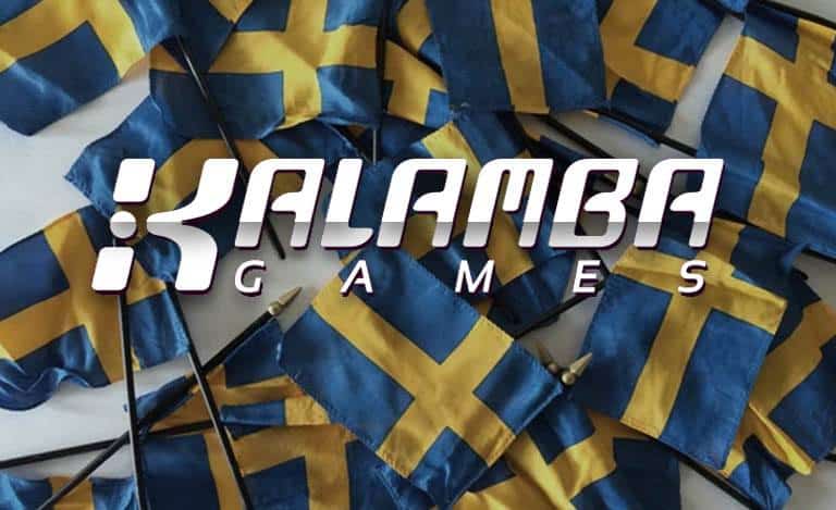 Massor av svenska flaggor och Kalamba Games logotyp